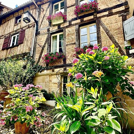 Le Logis Plantagenet Panzió Bergerac Kültér fotó
